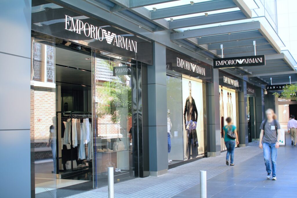 Emporio Armani – Königsallee 11, Breidenbacher Hof, Düsseldorf