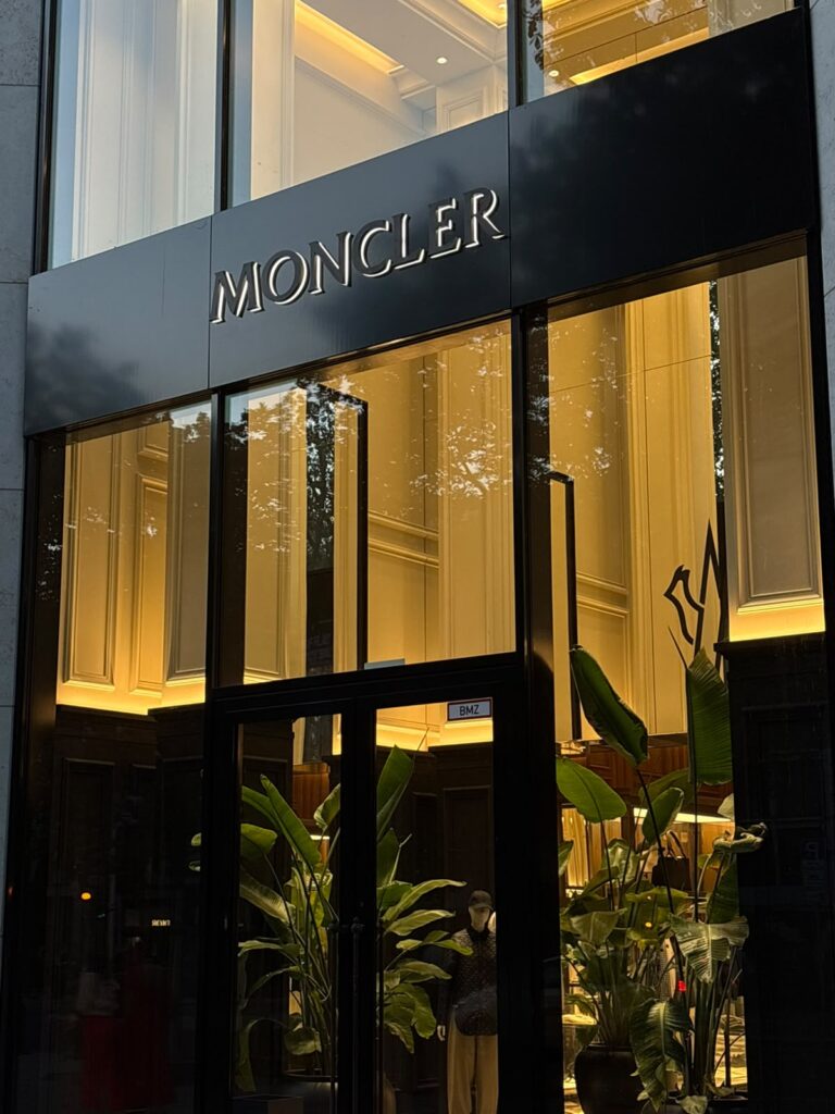 Moncler – Königsallee 36, Düsseldorf